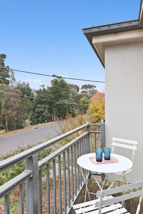 Retreat On Gairloch I Geelong River Hideaway - Accommodation Great Ocean Road 2