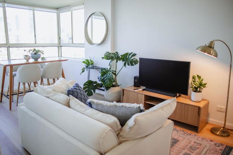 Riverfront Residences New Farm - Accommodation Great Ocean Road 1