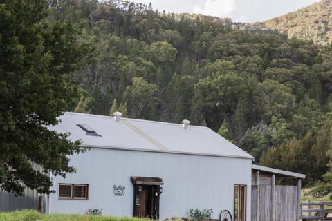 Riverlea Stables- Style And Charm Await You! - Accommodation Great Ocean Road 2