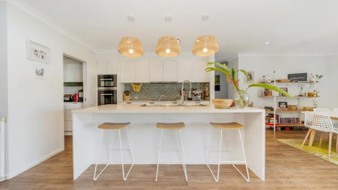 Riviera - Pool & Quick Walk To Centre - Accommodation Great Ocean Road 2