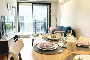 RS703 - West Melbourne Aparment With Balcony #Free Parking with Accommodation Great Ocean Road
