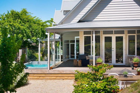 Sades - Accommodation Great Ocean Road 0
