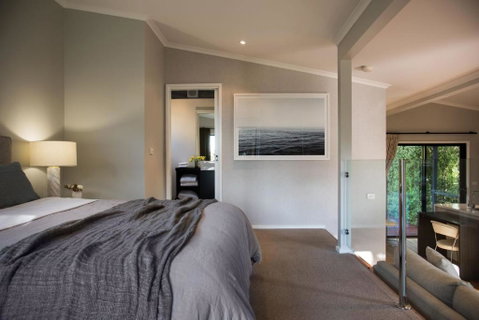Sanctum - Accommodation Great Ocean Road 3