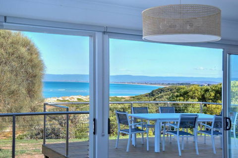 Sandbar Beach House - Accommodation Great Ocean Road 0