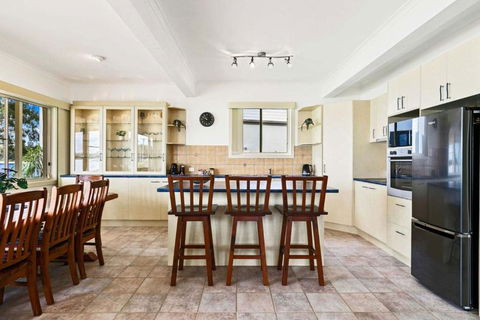 Sandbar On Moreton 3 Bedroom - Accommodation Great Ocean Road 3