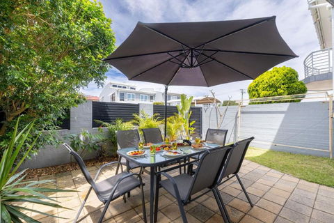 Sandcastles 4 -8 Ala Moana Way - Accommodation Great Ocean Road 3