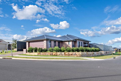 Sandstone - Family Entertainer, Refined Living - Accommodation Great Ocean Road 3