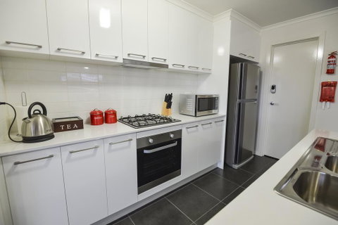 Beischer Apt B - Accommodation Great Ocean Road 2