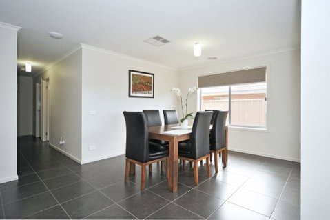 Beischer Apt B - Accommodation Great Ocean Road 1