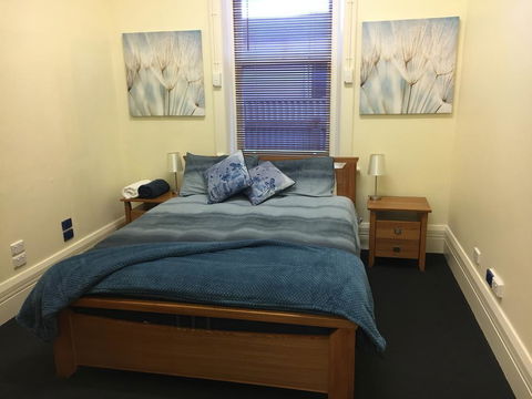 BELMONT 11 Bedroom Home In The Heart Of Victor Harbor - Accommodation Great Ocean Road 2