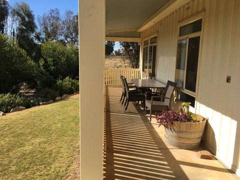 Black Jack Get-A-Way Magpies Nest - Accommodation Great Ocean Road 2