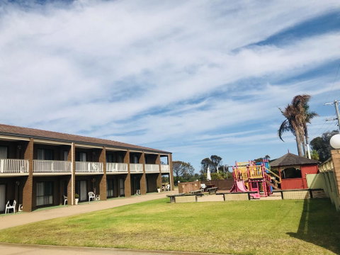Black Swan Motor Inn - Accommodation Great Ocean Road 0