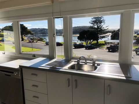 Bluewater House - Accommodation Great Ocean Road 1