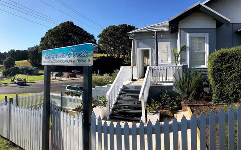 Bluewater House - Accommodation Great Ocean Road 0