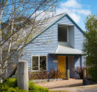 Boatshed Villa Yellow Door - Accommodation Great Ocean Road