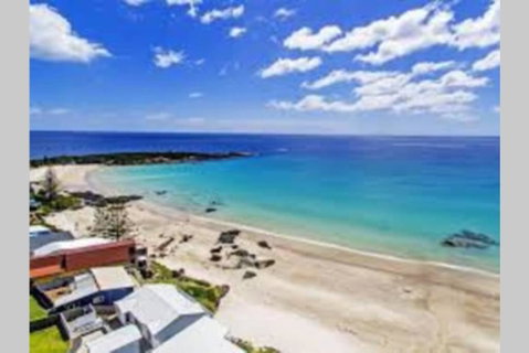 Zoo Villas: Villa Giraffe - Central Wynyard - Accommodation Great Ocean Road 0