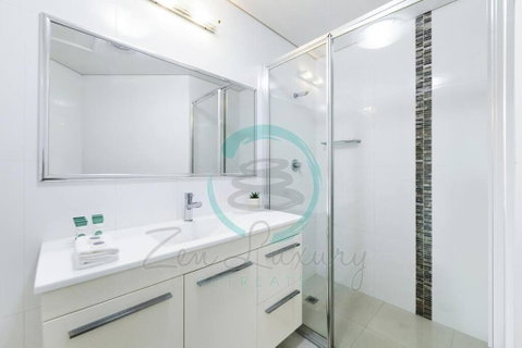 Zen On Stuart: 3-BR Penthouse Pad + Pool + BBQ - Accommodation Great Ocean Road 2