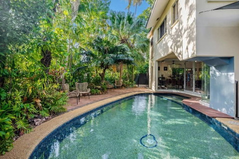 Zen Serene Seascape - Family Pool - BBQ - Markets - Accommodation Great Ocean Road 0