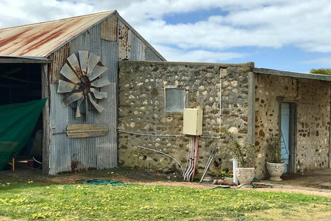 Kangaroo Island Food And Wine Hop-on Hop-off Tour - Accommodation Great Ocean Road 1