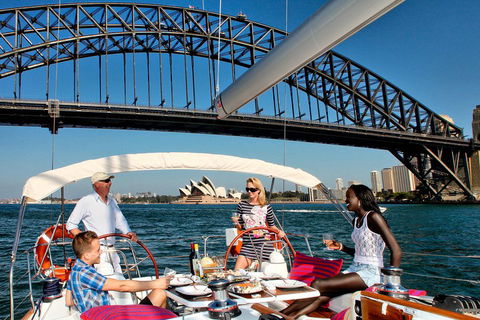 Sydney Harbour Luxury Sailing Trip Including Lunch - Accommodation Great Ocean Road 2