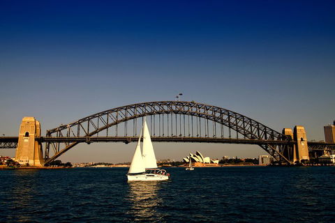 Sydney Harbour Luxury Sailing Trip Including Lunch - Accommodation Great Ocean Road 3