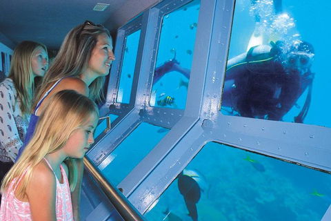 Port Douglas - Cruise And 10 Minute Scenic Flight - Accommodation Great Ocean Road 0