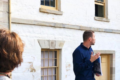 Convicts And The Rocks: Sydney's Walking Tour Led By Historian - Accommodation Great Ocean Road 2