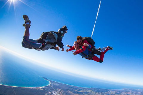 Byron Bay Tandem Sky Dive - Accommodation Great Ocean Road 0