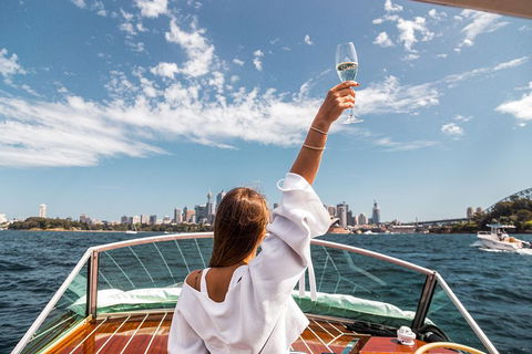 Private Icons And Highlights Cruise Of Sydney Harbour - Accommodation Great Ocean Road 2