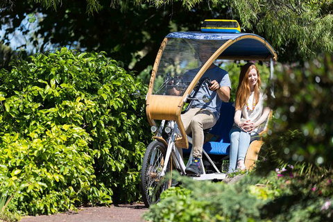 Adelaide 90-Minute Pedicab Tour: Scenic Green & River Experience - Accommodation Great Ocean Road 0