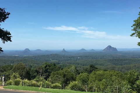 Sunshine Coast Signature High Tea And Wine Experience (Min 6 Adults) - Accommodation Great Ocean Road 1
