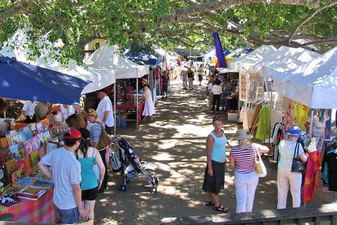 Sunshine Coast Eumundi Markets Return Minibus Transfer - Accommodation Great Ocean Road 2